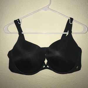 VICTORIA’S SECRET Very Sexy Push-up Bra